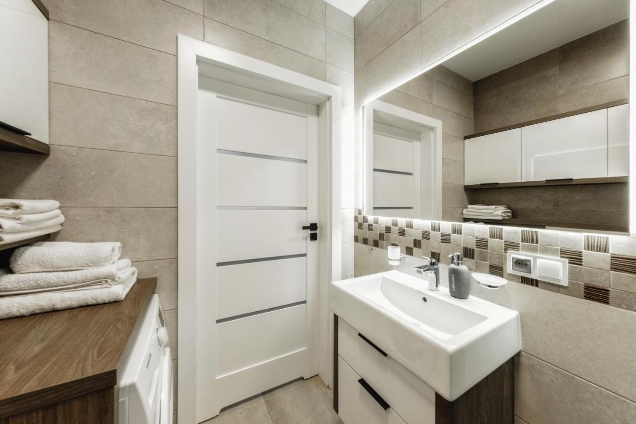 ורשה Apartament Na Woli Nowe Osiedle J Kazimierza Wm מראה חיצוני תמונה